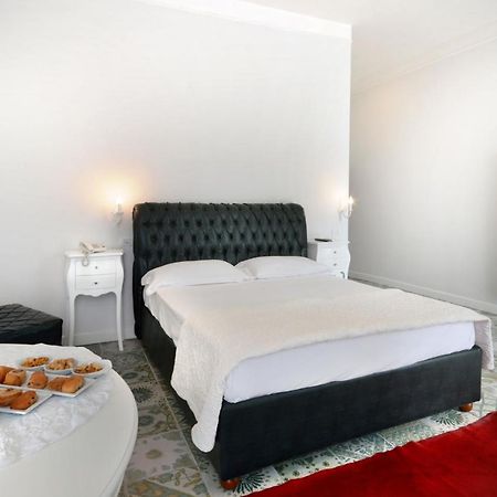 Barbarella Home نابولي المظهر الخارجي الصورة