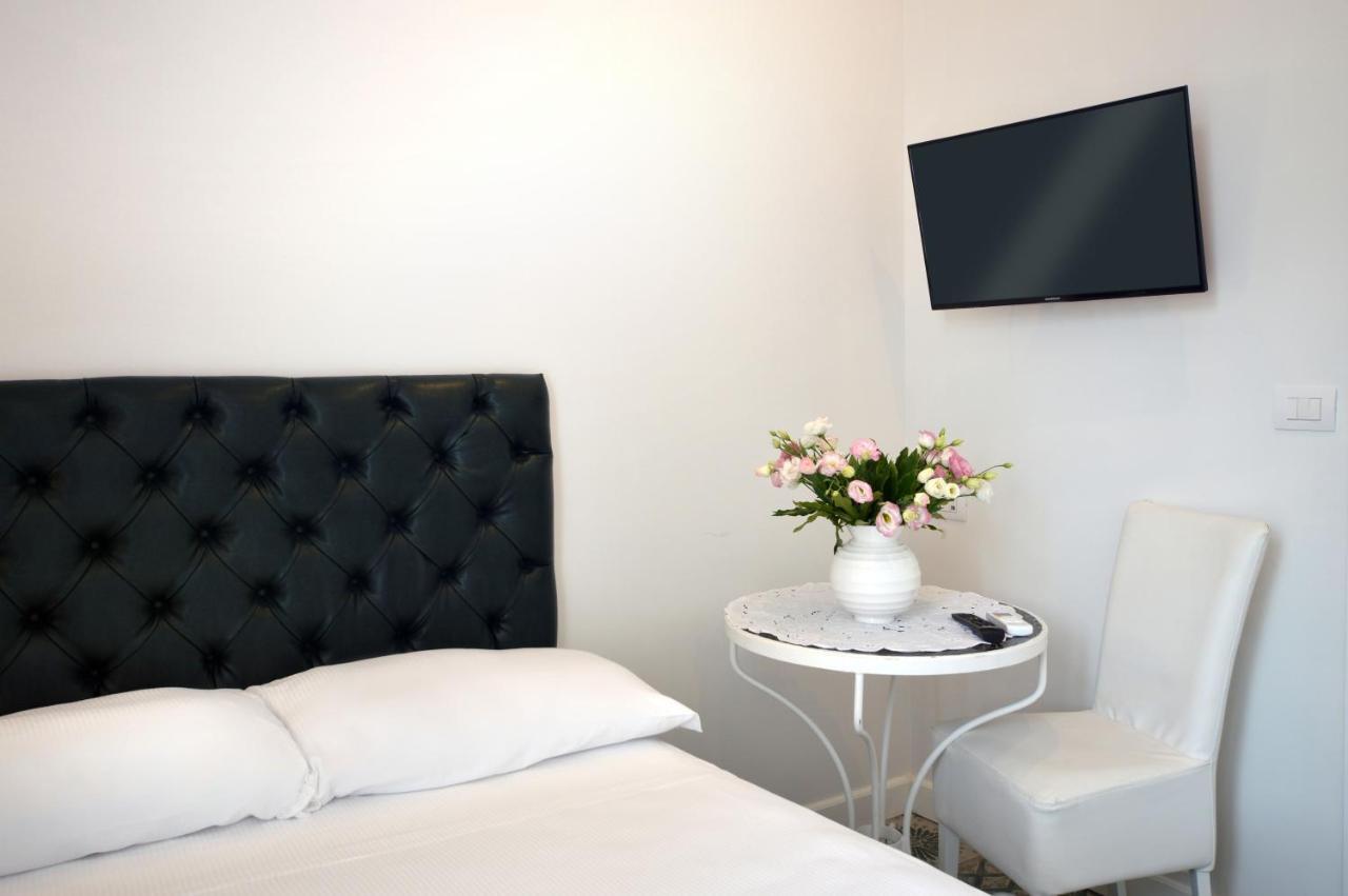 Barbarella Home نابولي المظهر الخارجي الصورة